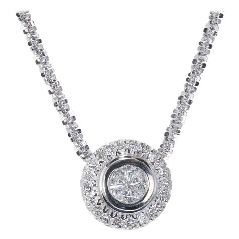 White gold Chanel Necklaces for Women 